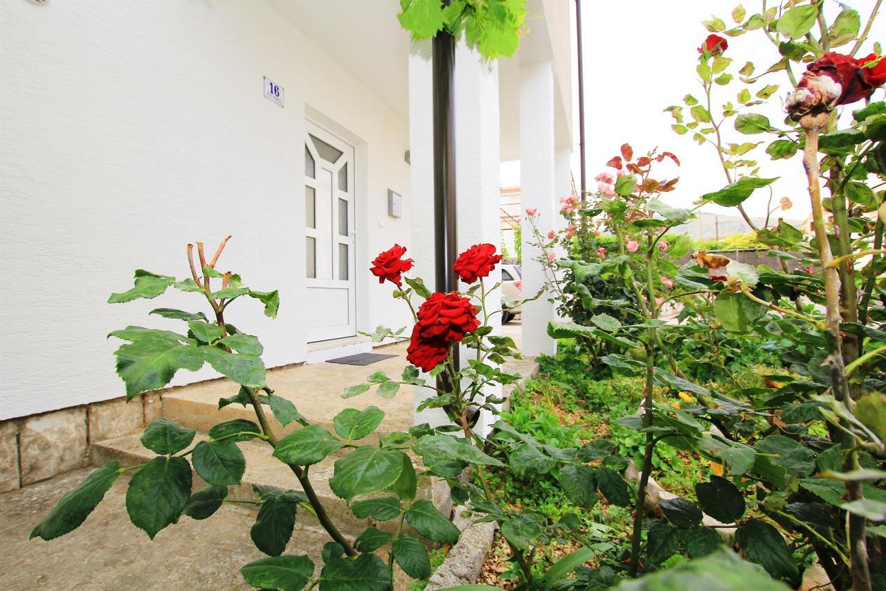 Apartment Anica Trogir Ngoại thất bức ảnh